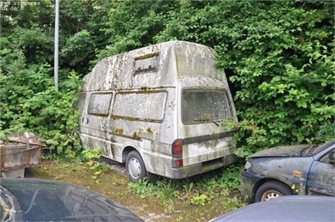 Kastenwagen Mazda  - Restaurierungsobjekt......Kein Aufgeld!  Ab Standort 55459 Aspisheim ca 10 km von Langenlonsheim entfernt